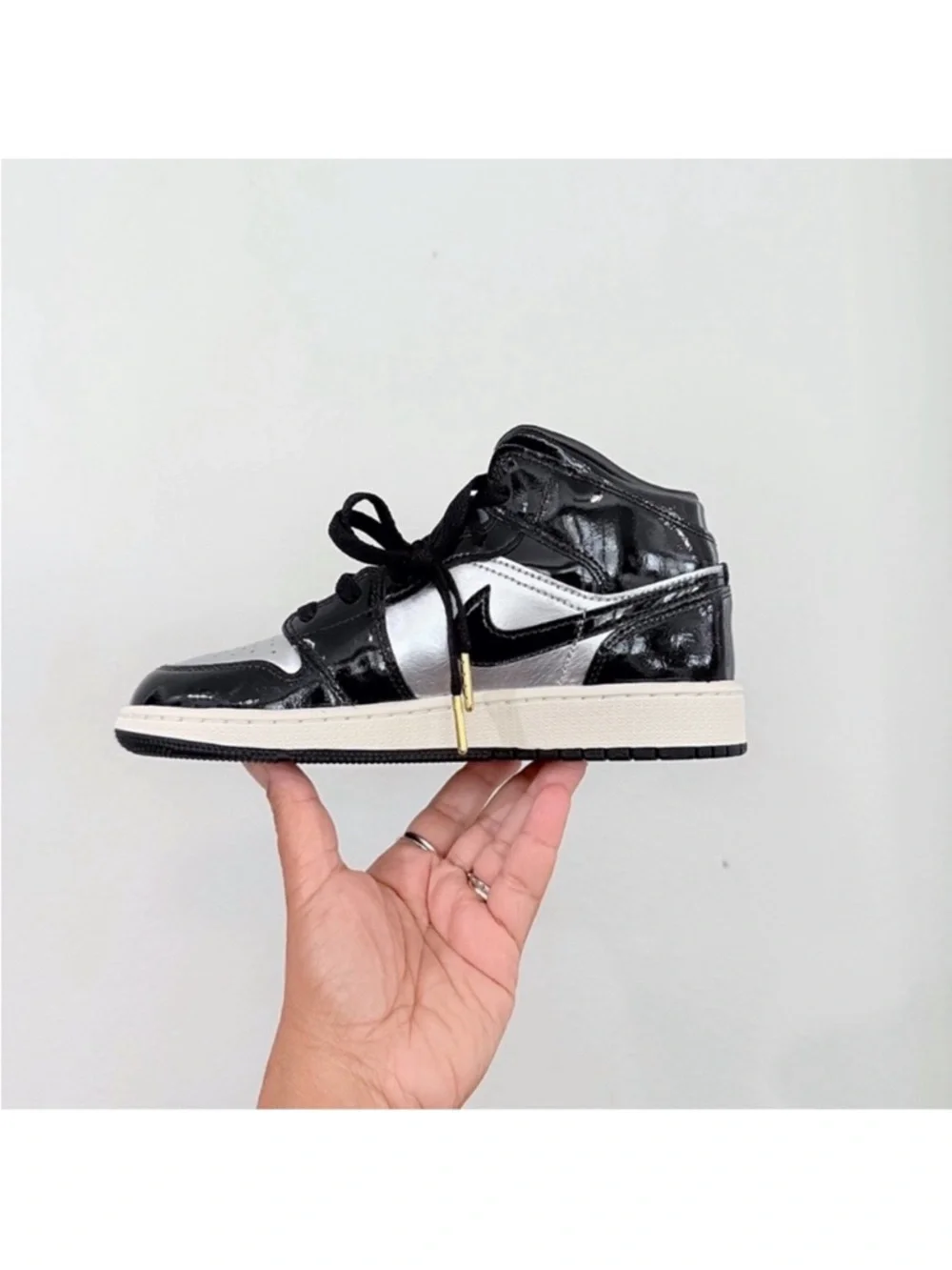 Nike Air Jordan 1 Mid SE Patent Leather Sneaker Black & Metallic Silver 5.5Y/ 7W